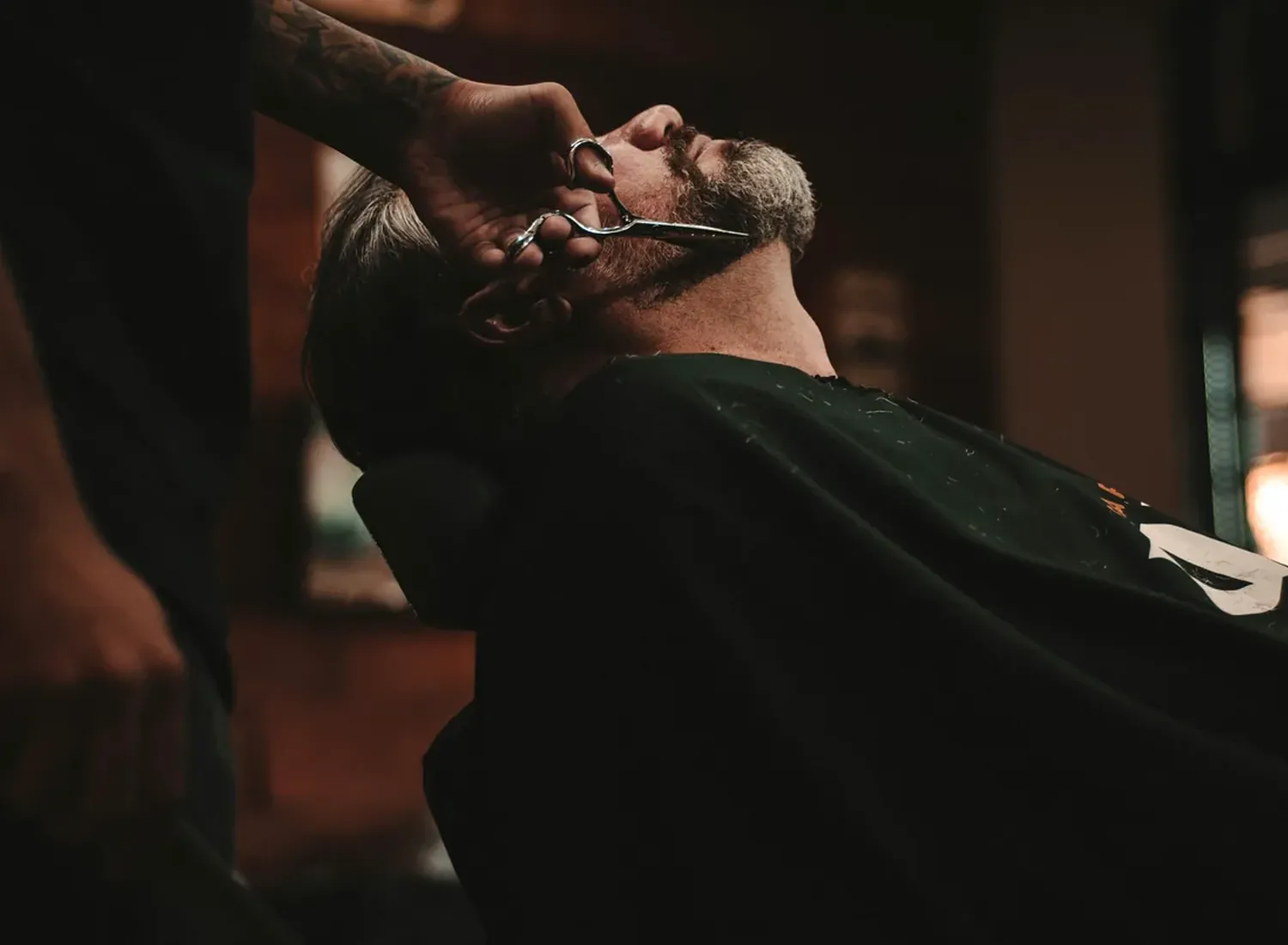 Contact barbershop Bordeaux – intérieur du salon Le Gentleman